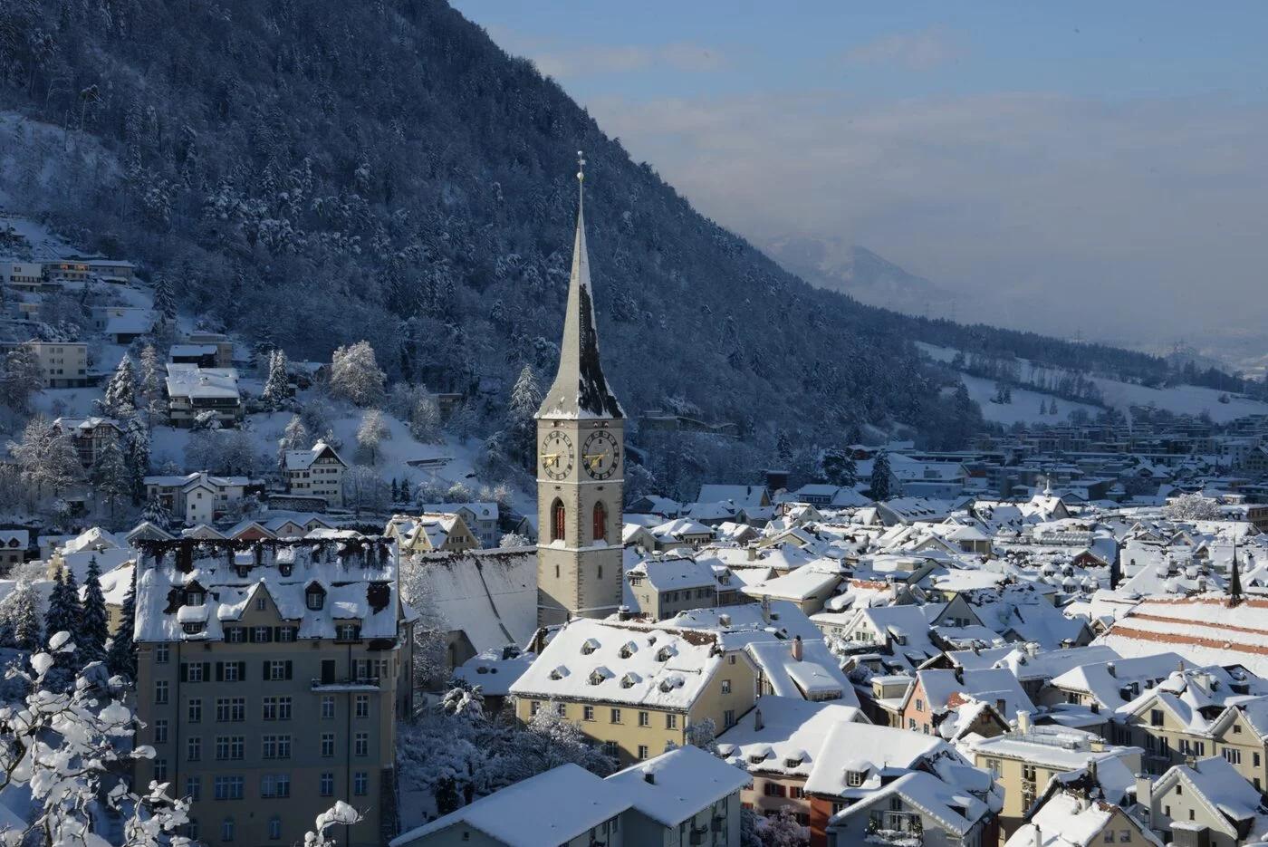 Martinskirche Winter Quer6 Martinskirche im Winter