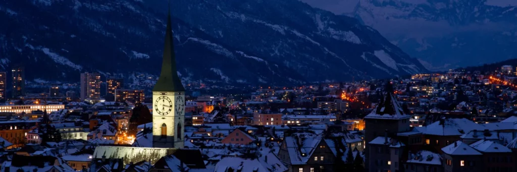Martinskirche in der Nacht