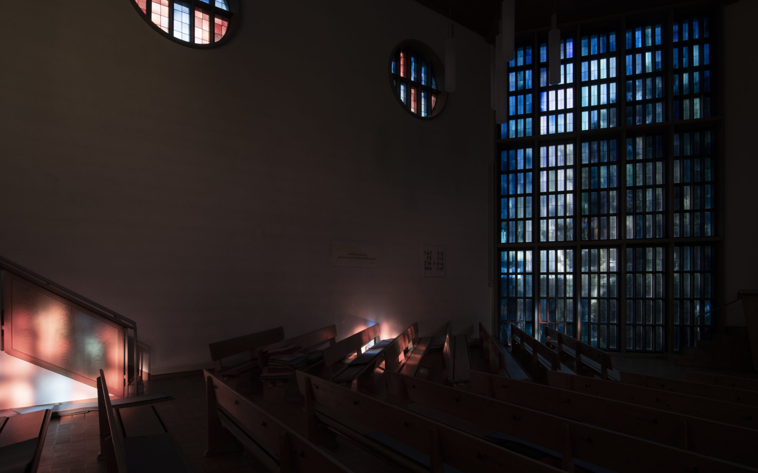 Comanderkirche Dunkelheit
