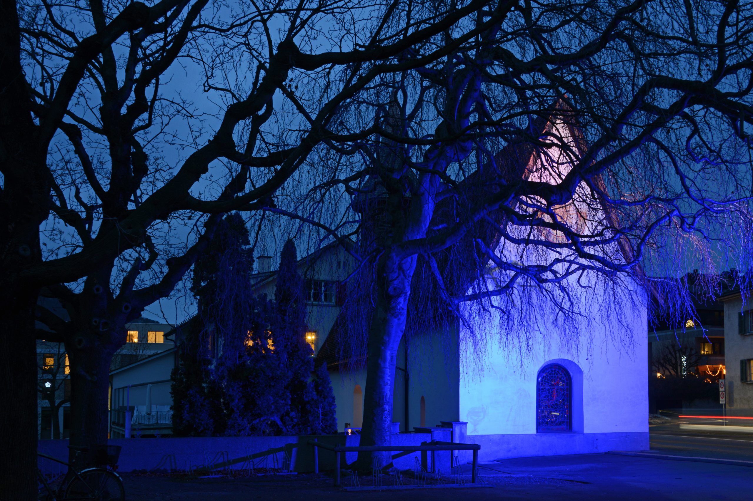 Beleuchtung Kirche Masans Quer3